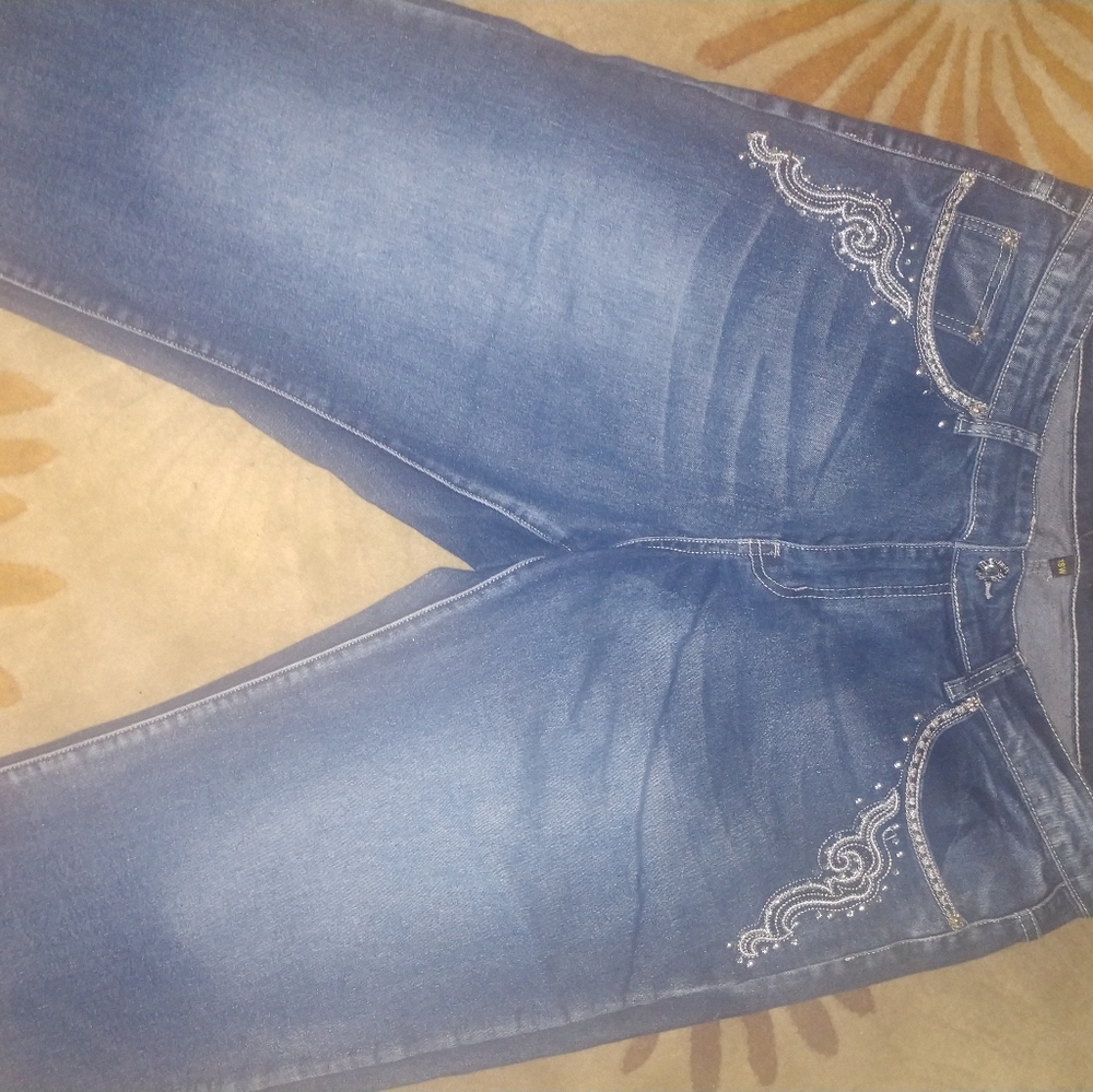 Woman's pants size 18